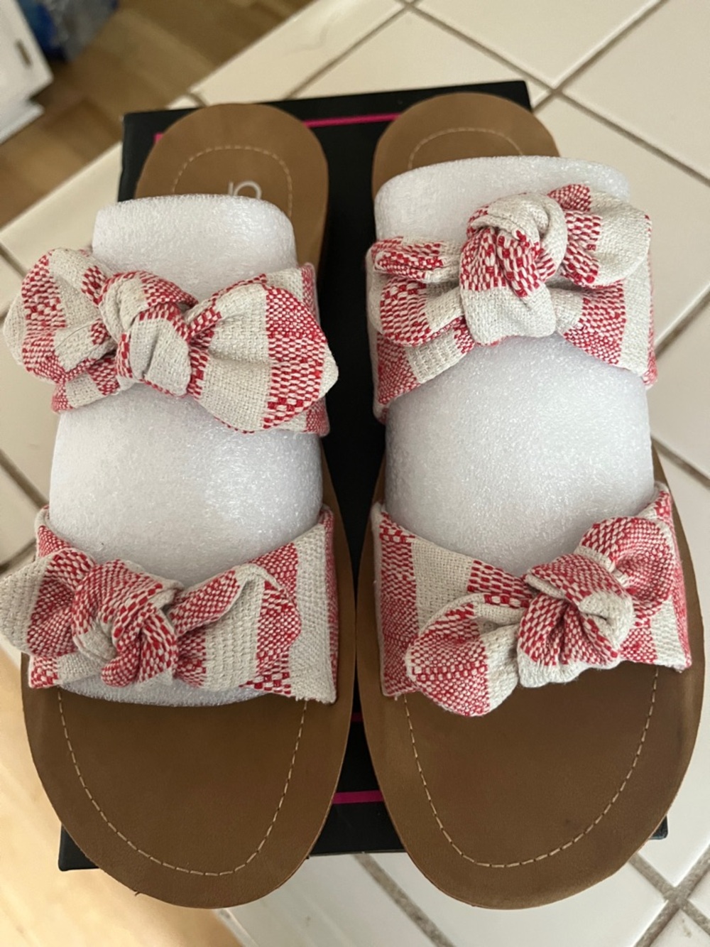 Corkys Bow sandal